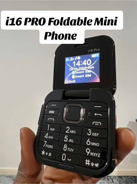 Mini telefon i16 Pro – mali telefon za veliku praktičnost